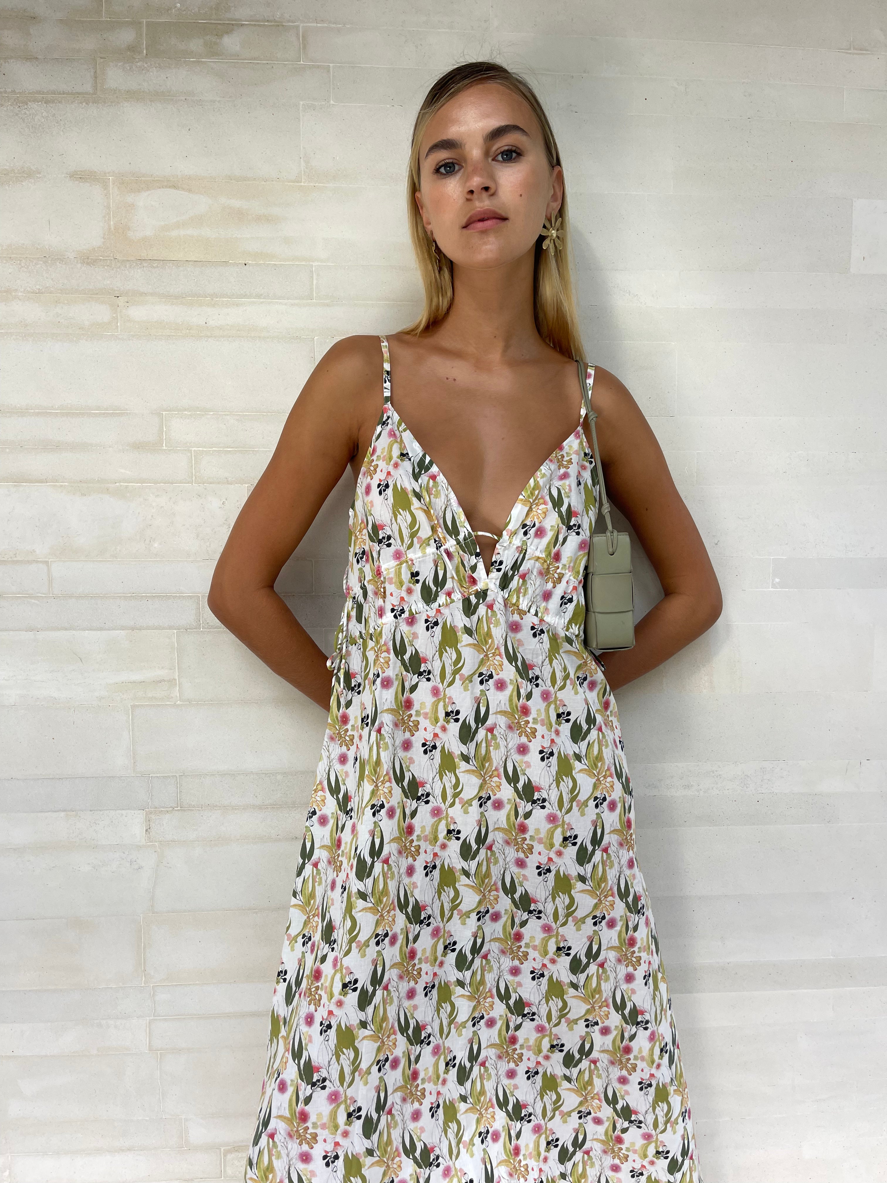 ALAYA DRESS