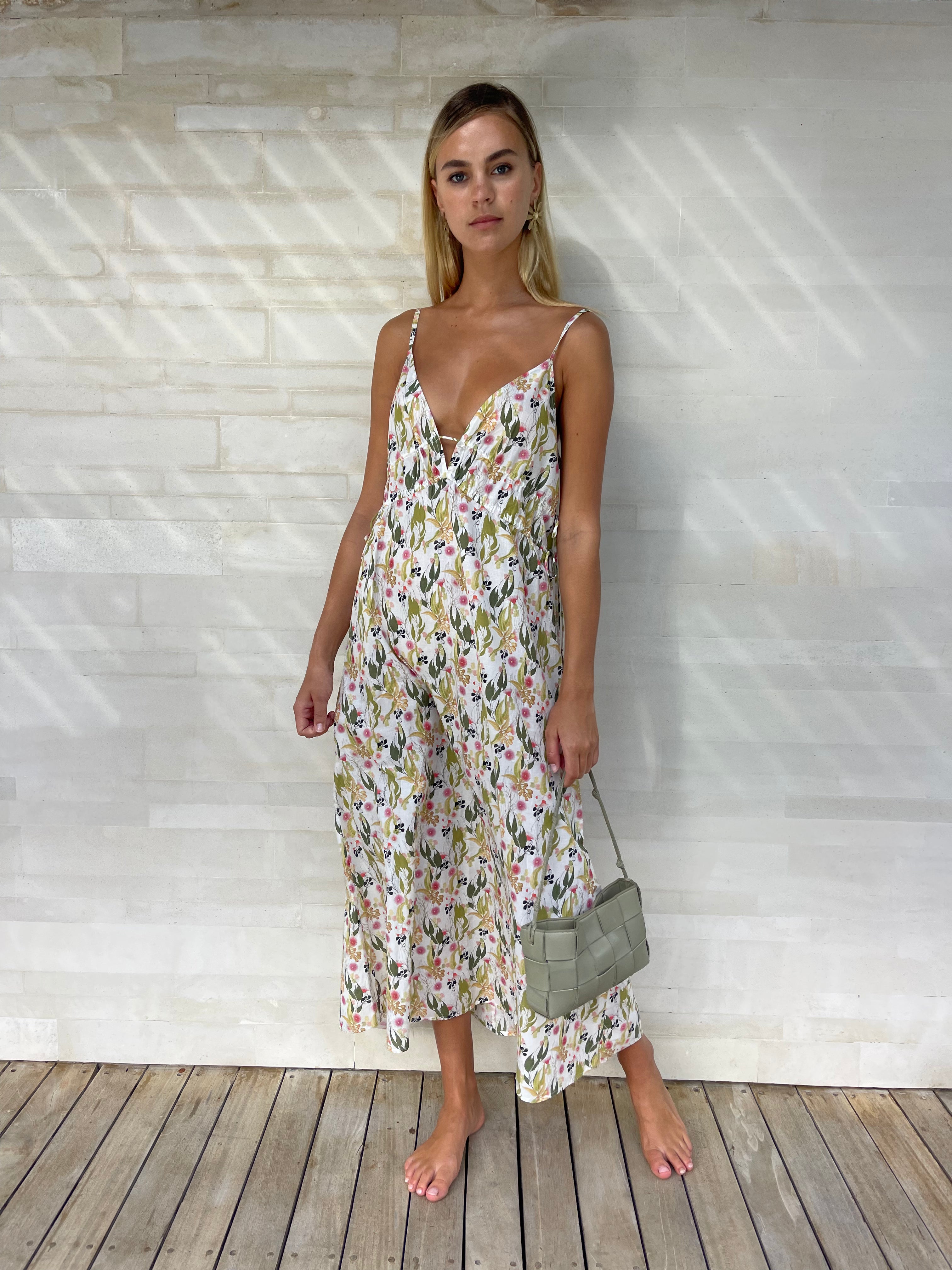 ALAYA DRESS