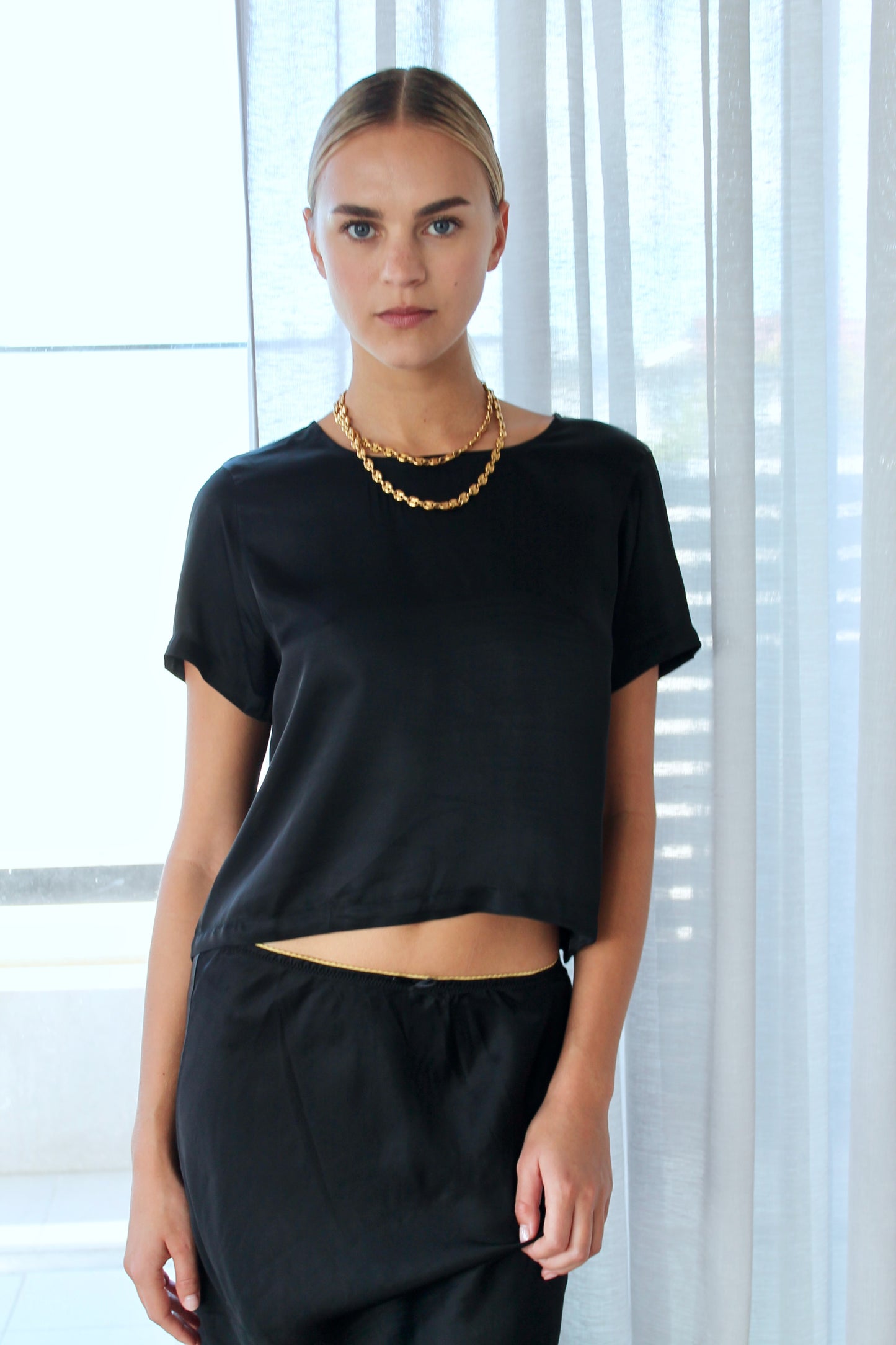 YANA TOP