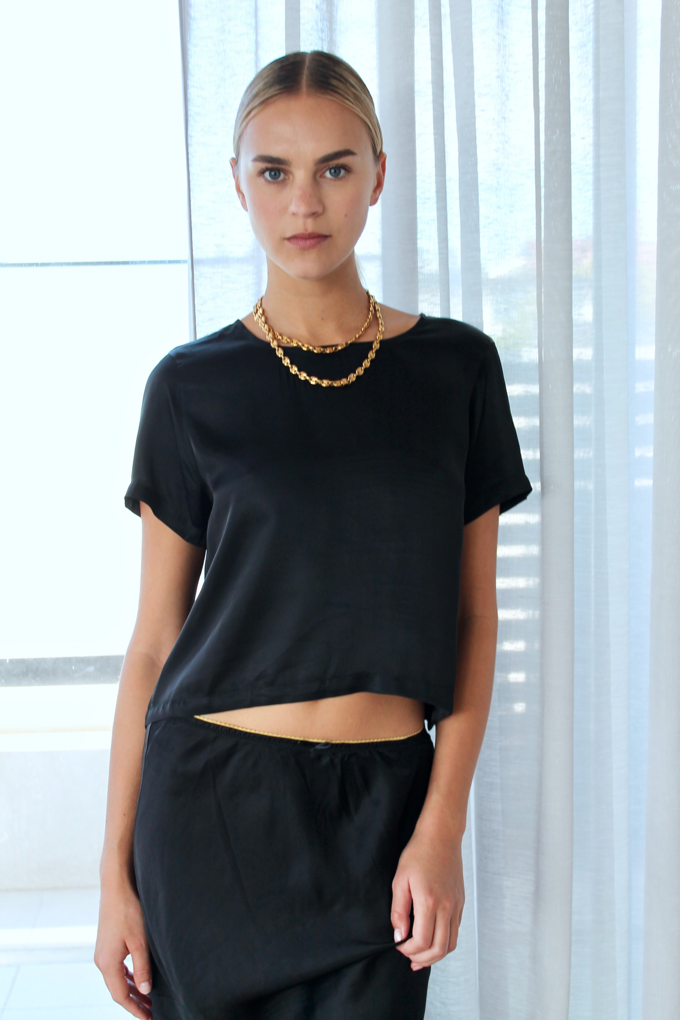YANA TOP