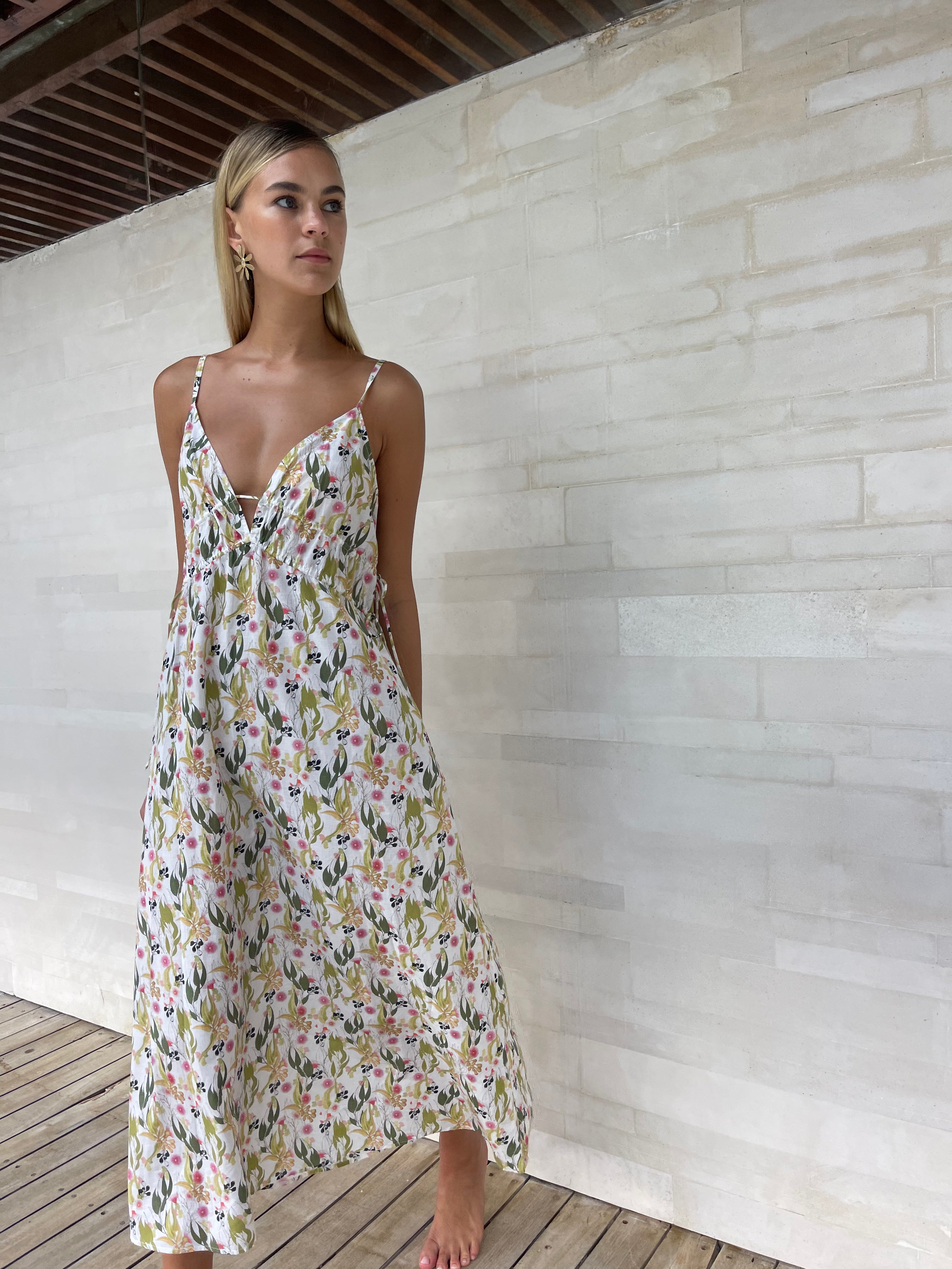 ALAYA DRESS