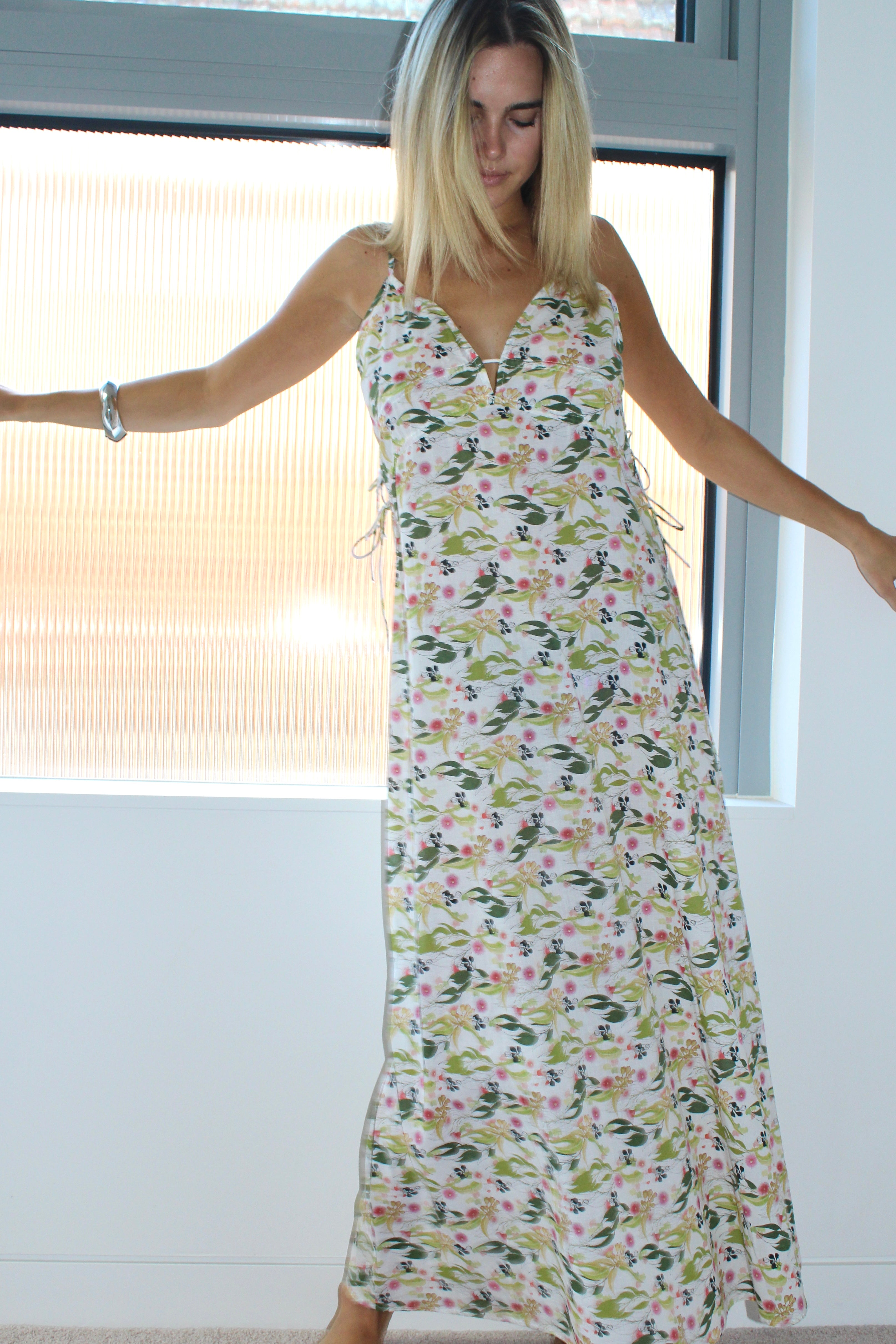 ALAYA DRESS